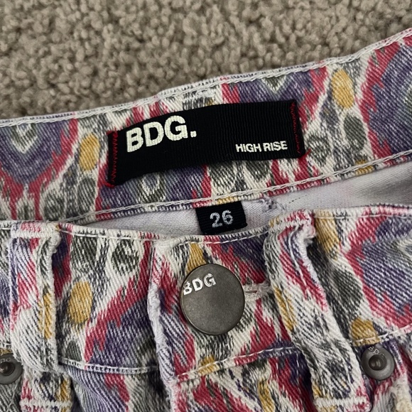 BDG High Waisted Denim Shorts - Picture 2 of 4